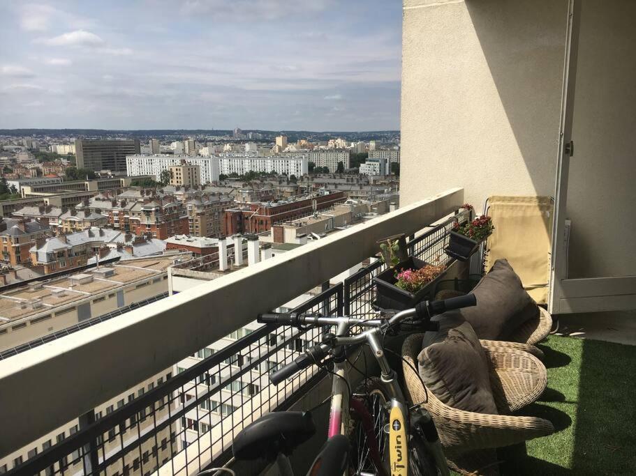 Bright Flat 90m2 Great View *